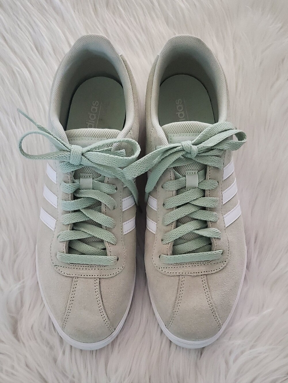 Adidas Women's Light Green Suede Court Sneakers | Lace-Up Casual Shoes Size 10 - Picture 2 of 9